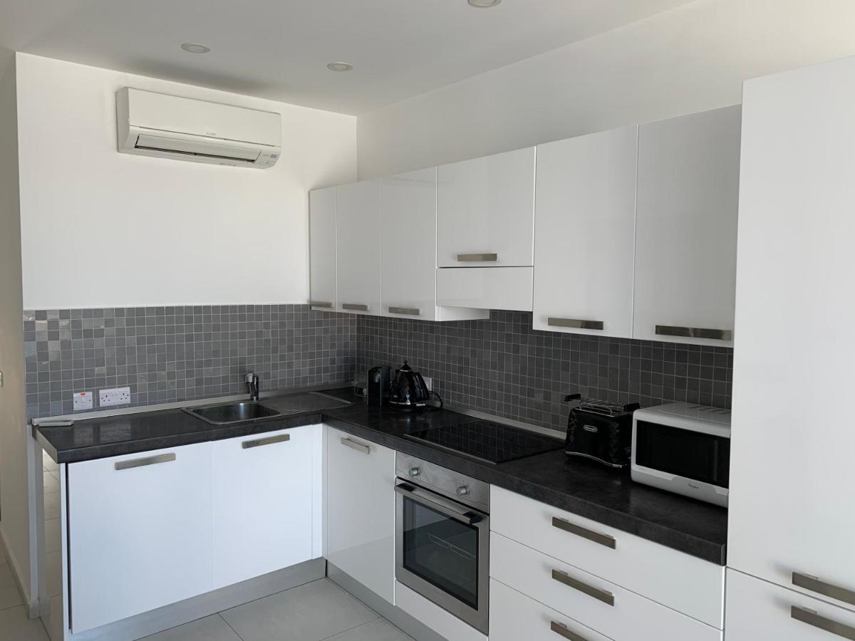 Sea View Penthouse Mellieha Bay Apartment ภายนอก รูปภาพ